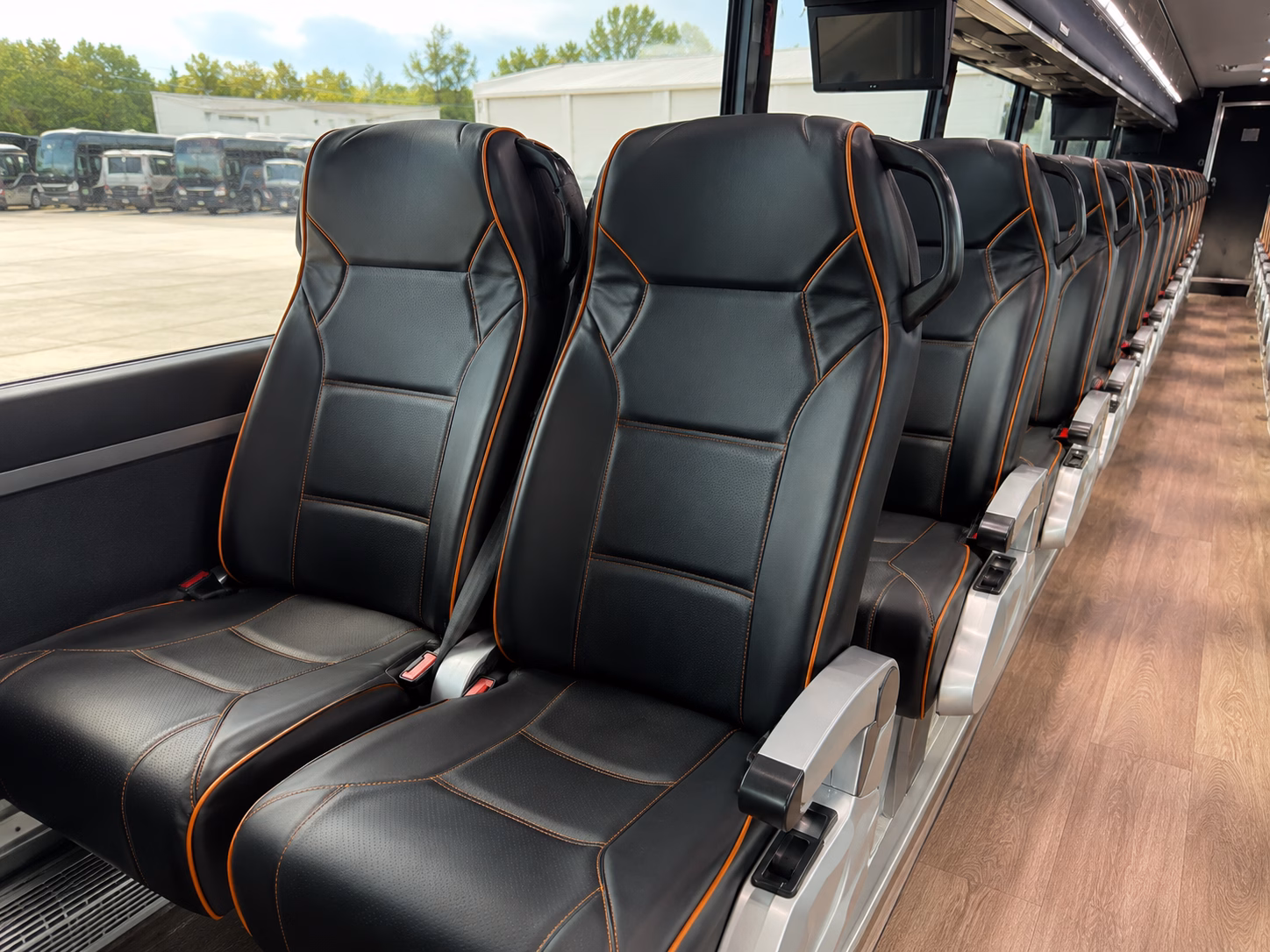 charter buses to the world forestry center discovery museum and oregon historical society for beaverton groups