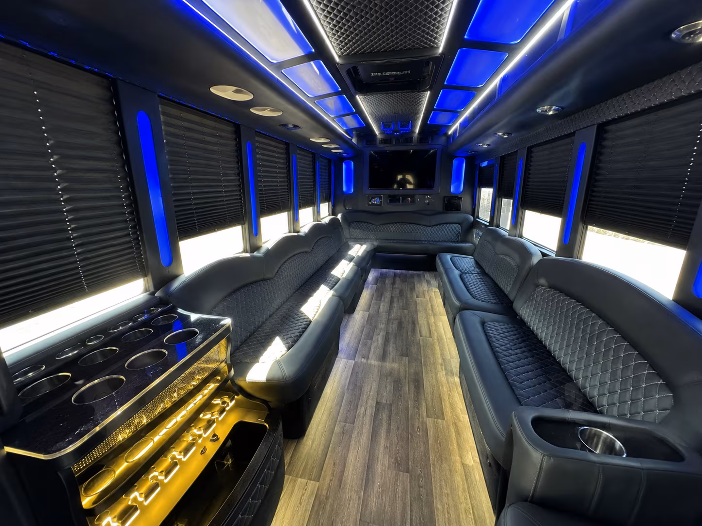 tigard bus rentals